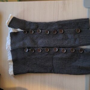 Grey leg warmers